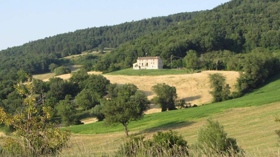 Casale Le Fontanelle Hotel Monte Grimano Terme Exterior photo
